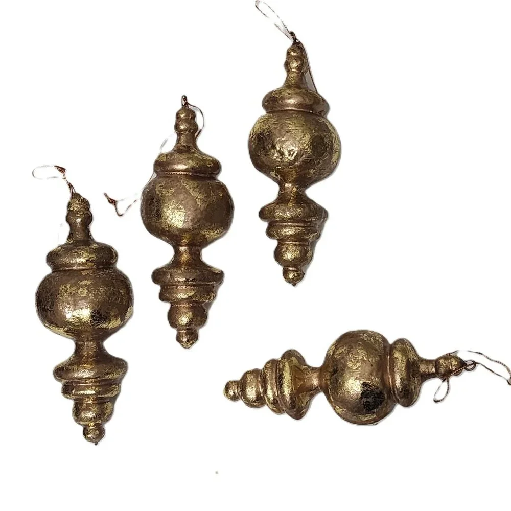 Holiday Gold Leaf Ornaments Handmade: 4 Gold Leaf Pendant Ornament